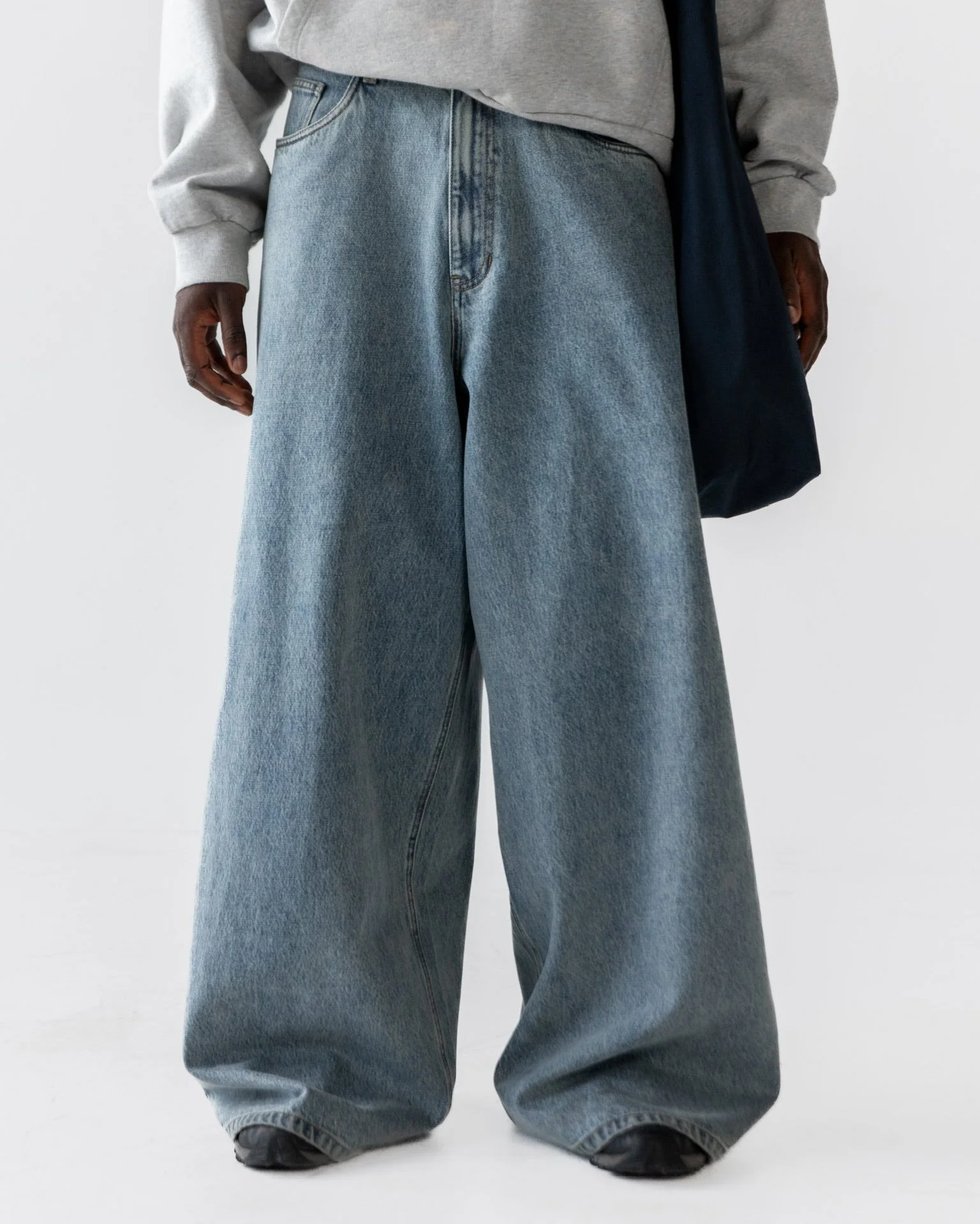 "GOLIATH" OVERSIZED DENIM - Image 7
