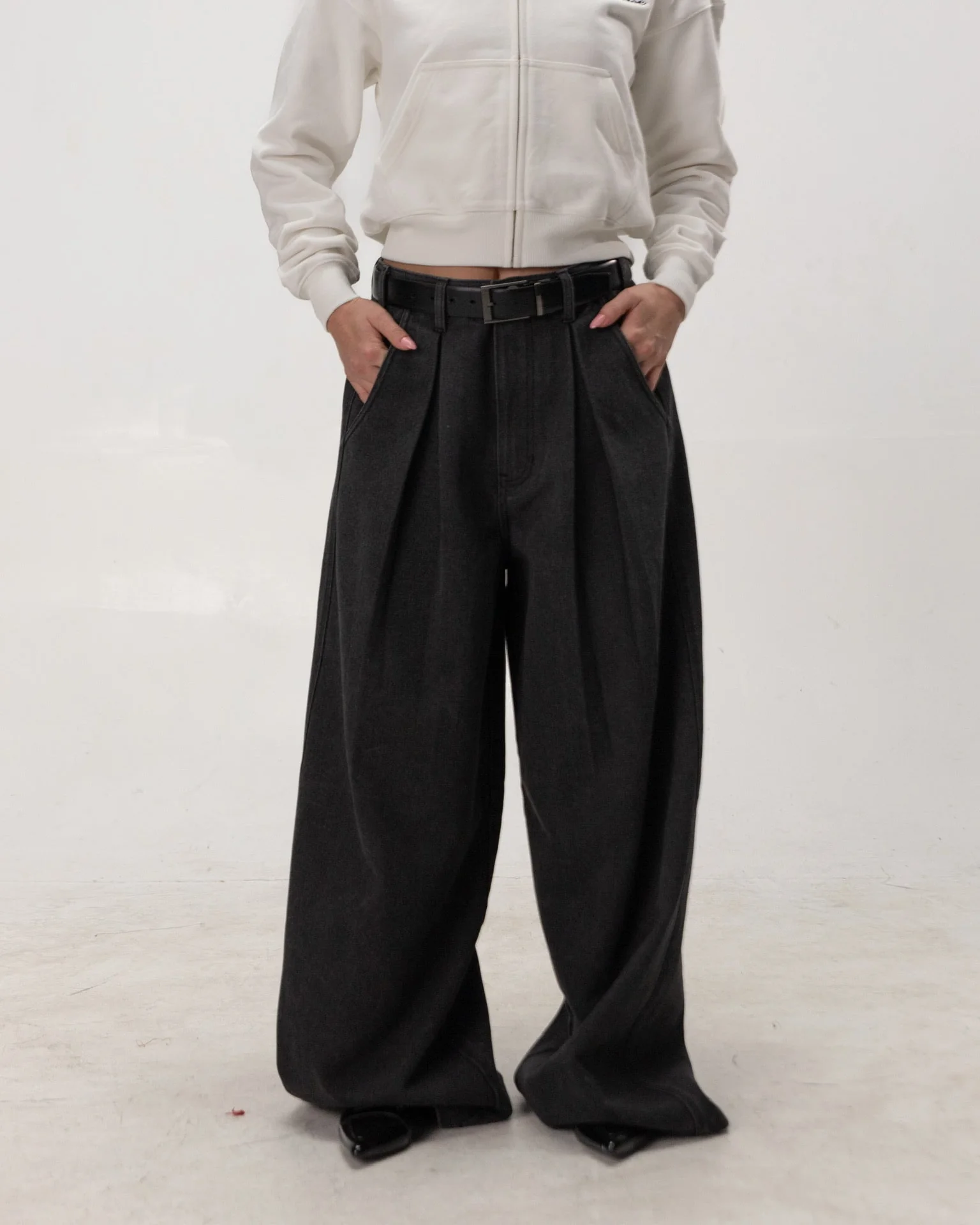 "GOLIATH" OVERSIZED SLACKS - Image 8