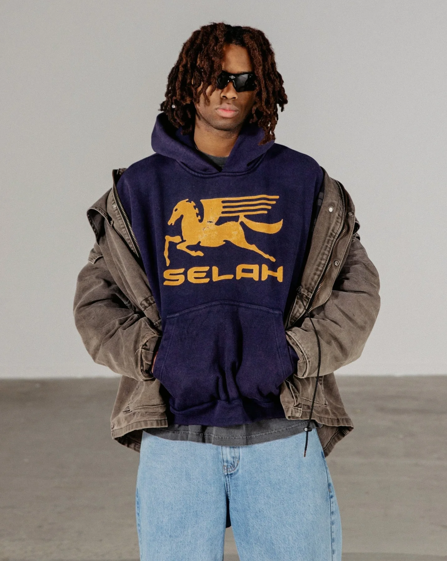 "PEGASUS" SUN-FADED HOODIE - Image 3