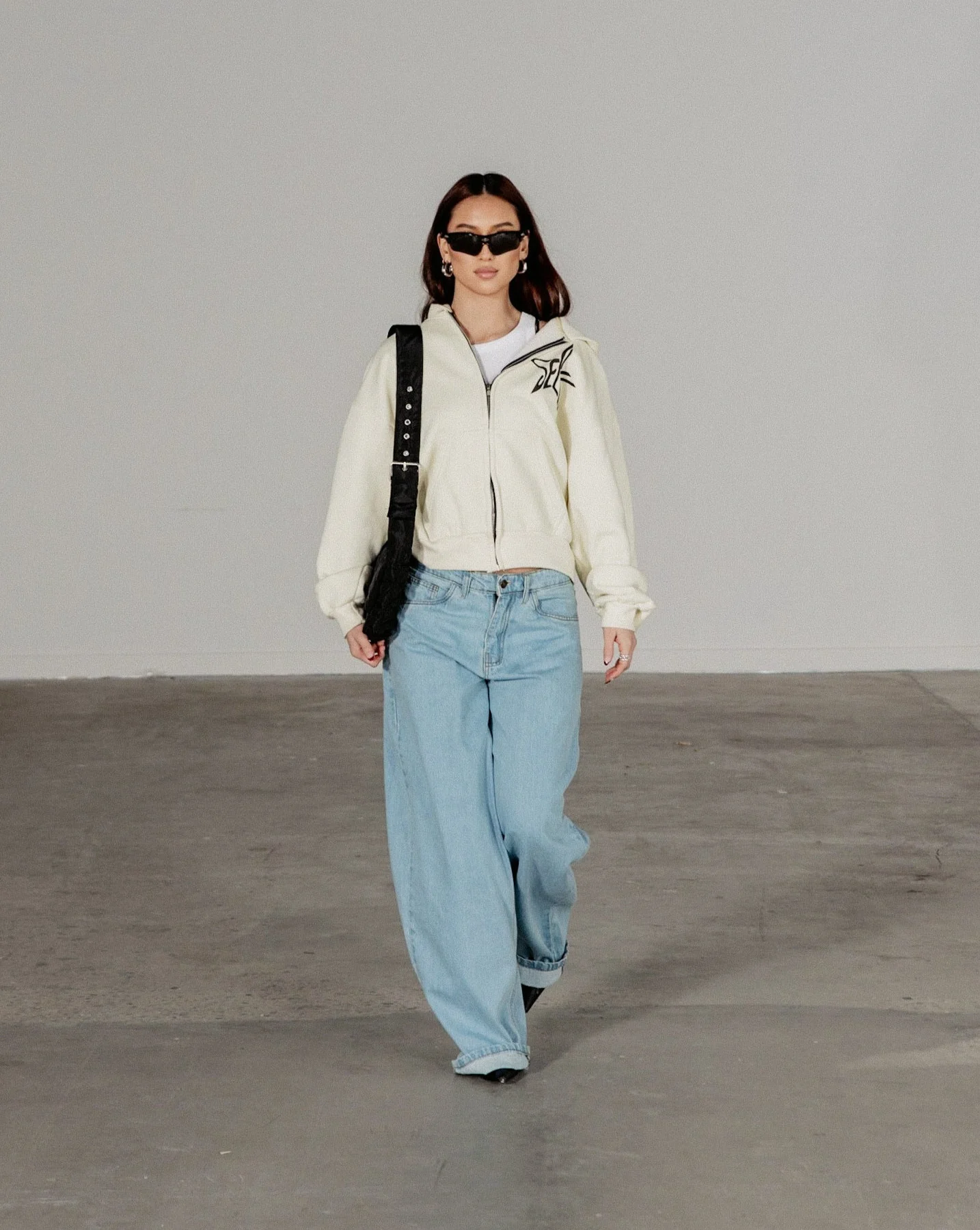 "ROCKSTAR" ZIP-UP HOODIE - Image 4