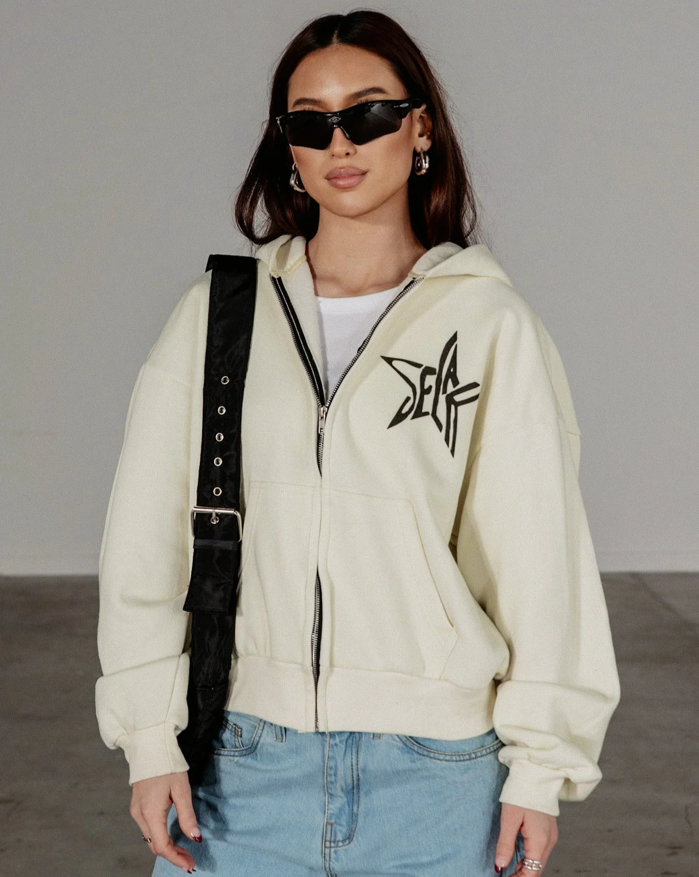"ROCKSTAR" ZIP-UP HOODIE - Image 5